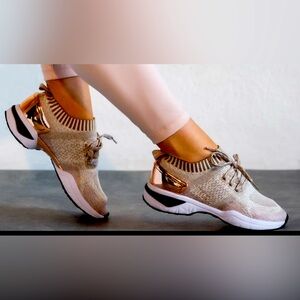 Brand New Adidas knitted Sneakers
Size 11